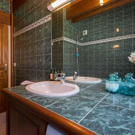 Sainte-foy-l'argentiere Sleeps 4 Апартаменты